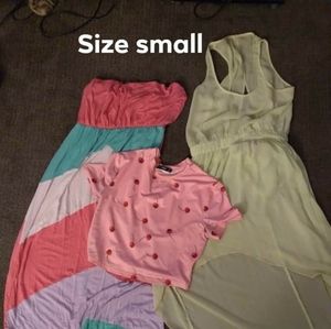 Sz Small Women's clothes 3 count